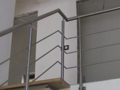 escalier inox.jpg